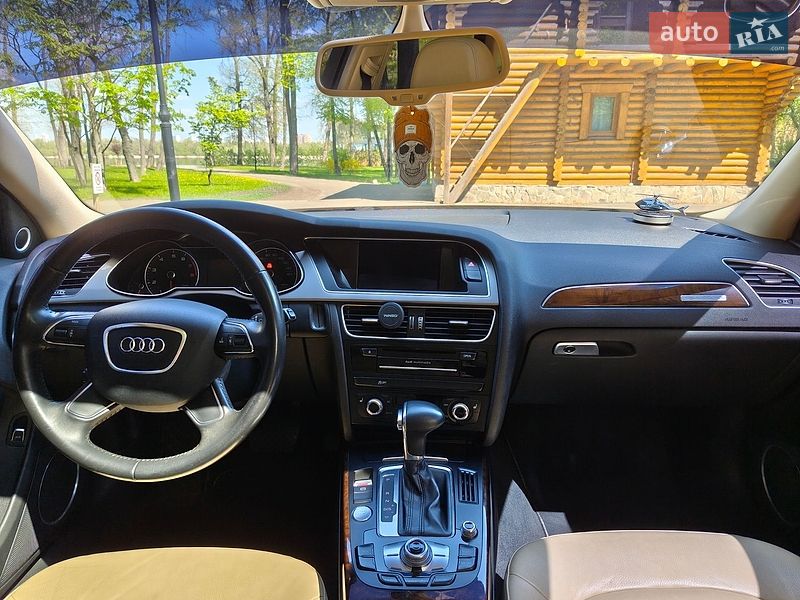 Седан Audi A4 2013 в Києві