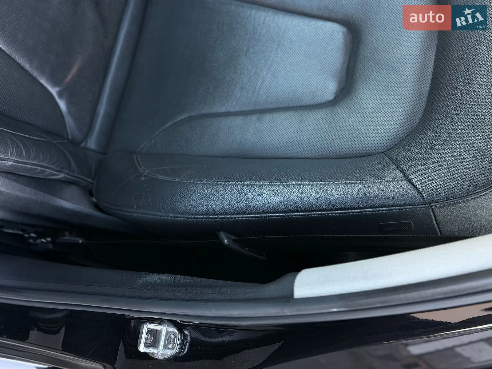 2011 Audi A4 - мініатюра 15