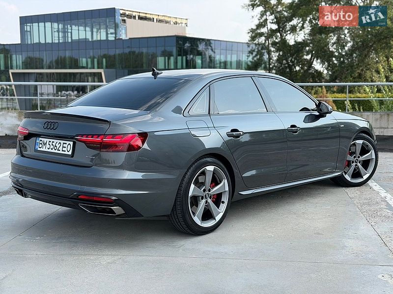 Седан Audi A4 2023 в Києві