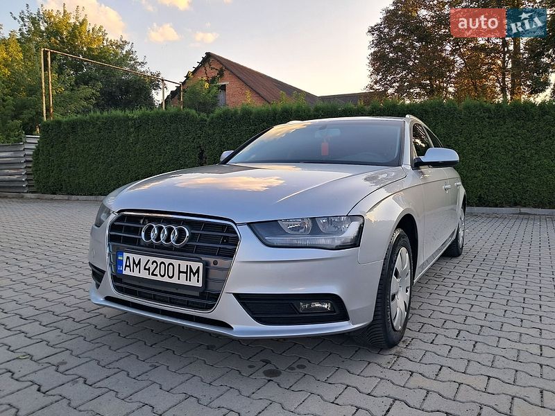 Audi A4, фото из объявления