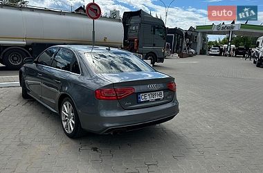 Седан Audi A4 2015 в Чернівцях
