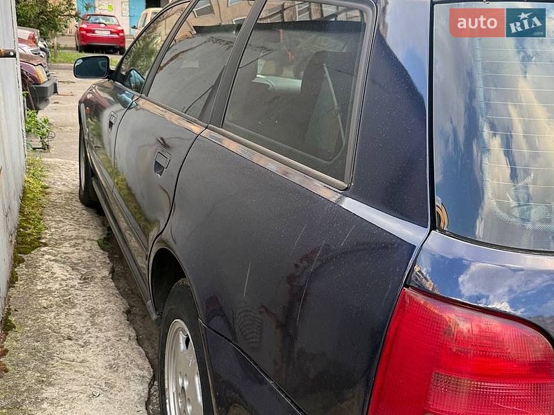 Универсал Audi A4 1996 в Киеве