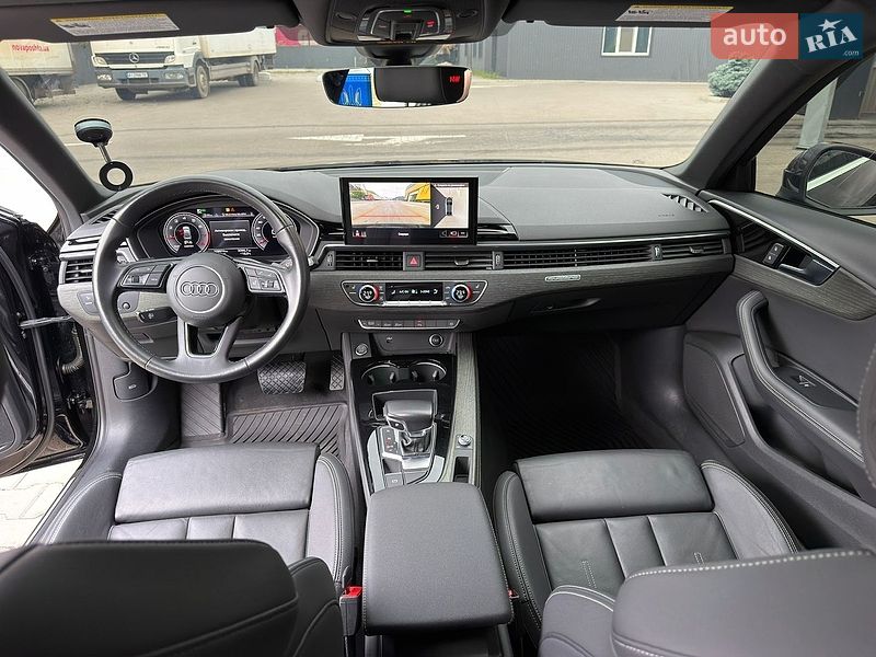 Седан Audi A4 2022 в Києві