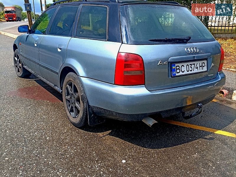 Універсал Audi A4 1996 в Перемишлянах