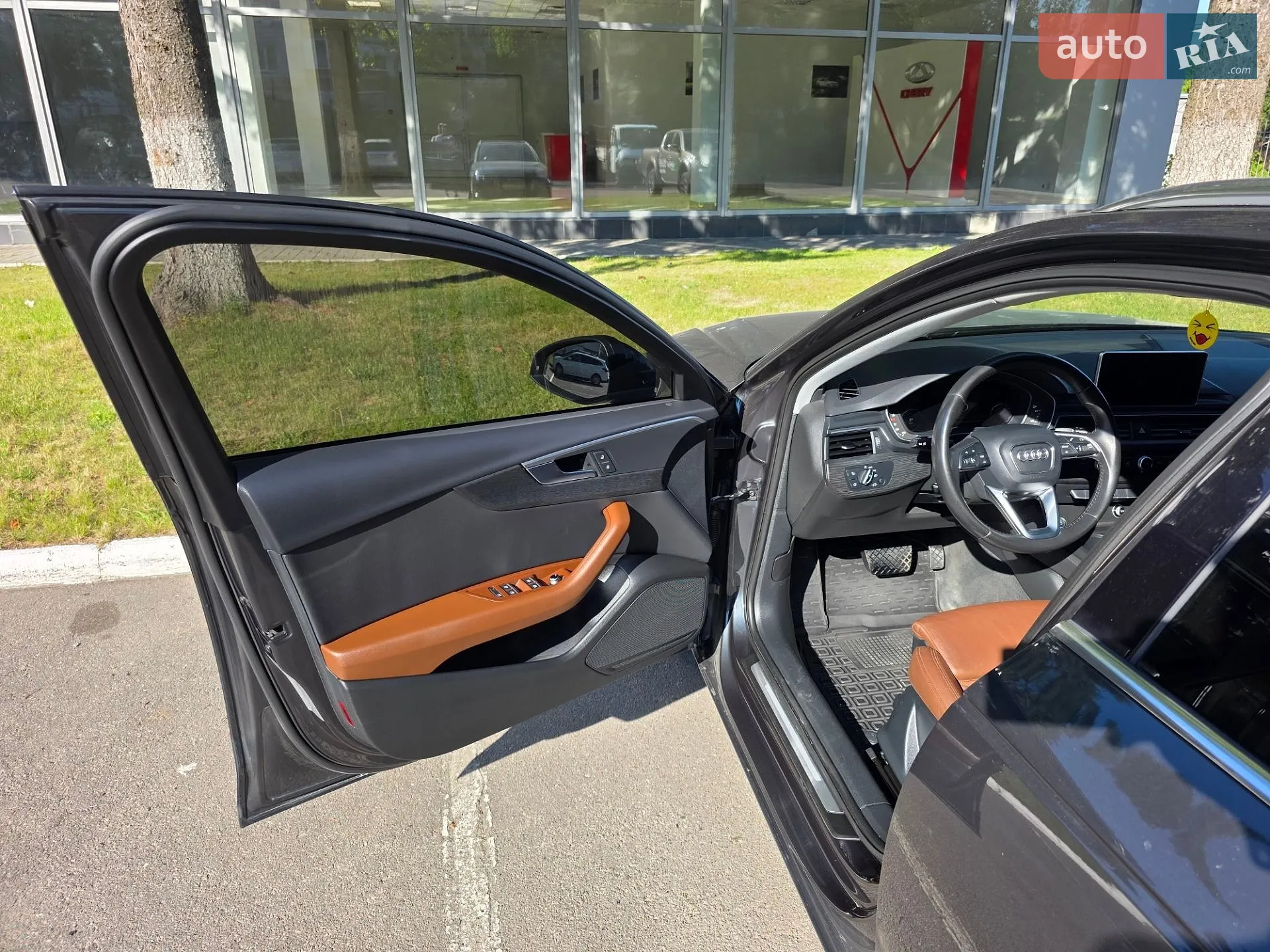 2016 Audi A4 - мініатюра 18