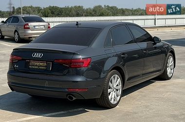 Седан Audi A4 2016 в Полтаві