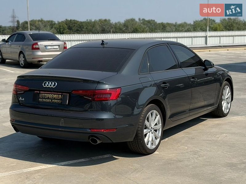 Седан Audi A4 2016 в Полтаві