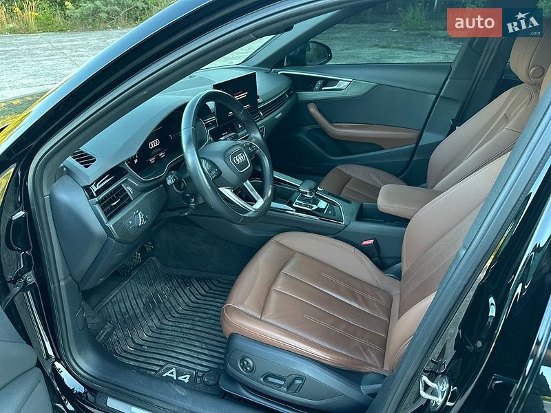 Седан Audi A4 2020 в Новояворівську