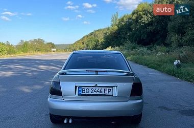 Седан Audi A4 1998 в Заліщиках