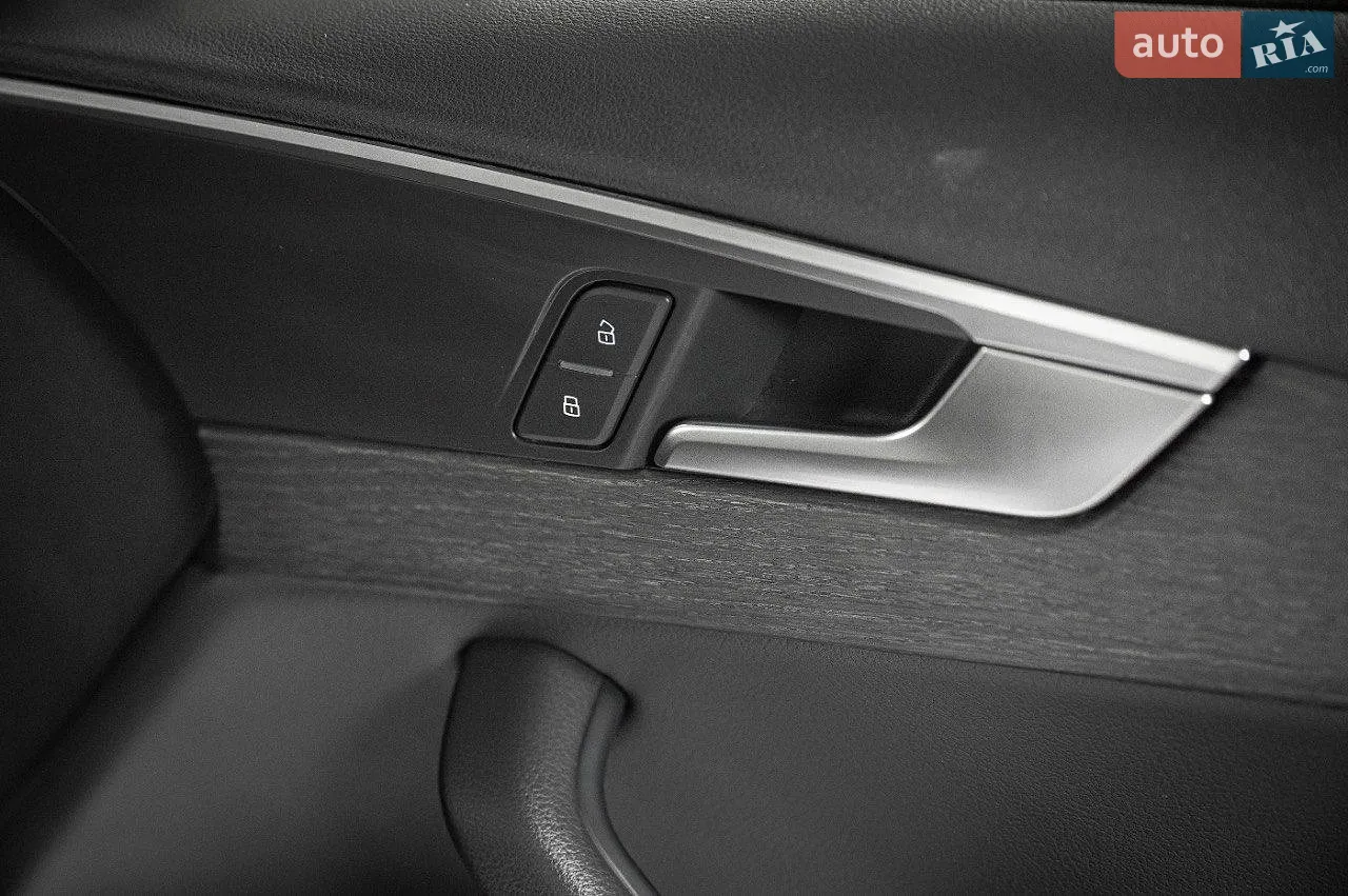 2017 Audi A4 - мініатюра 3