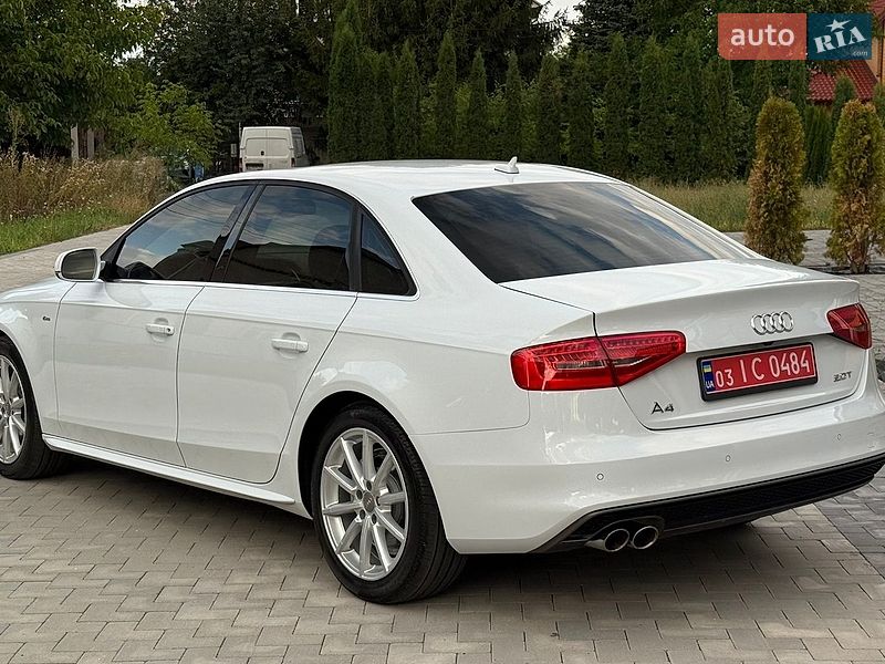 Седан Audi A4 2015 в Луцке