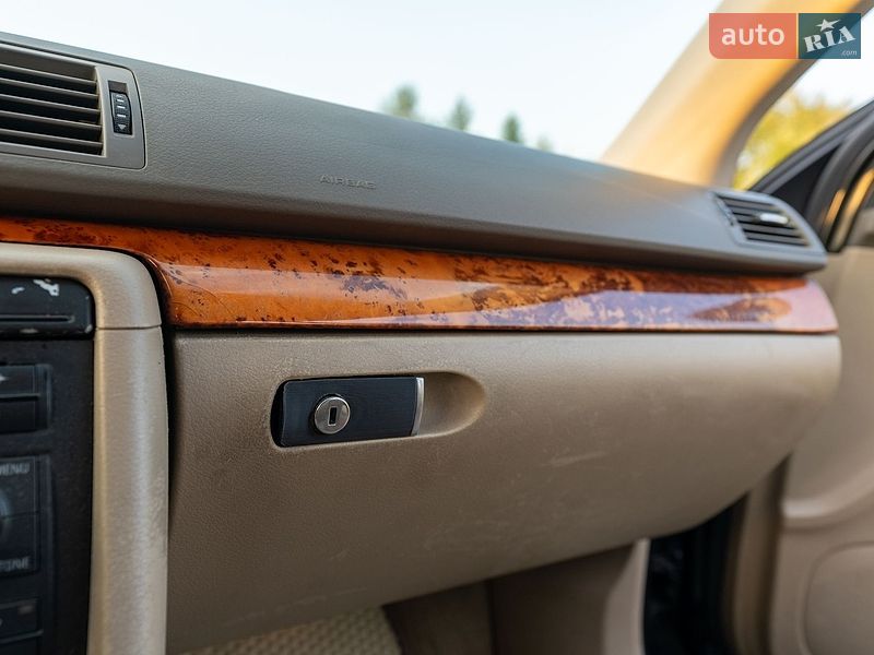 Універсал Audi A4 2002 в Дрогобичі