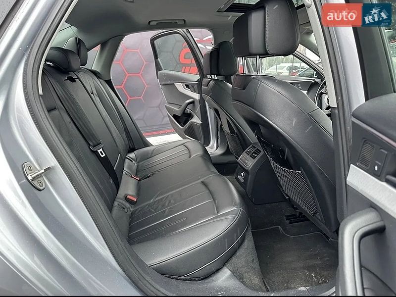 Седан Audi A4 2018 в Днепре