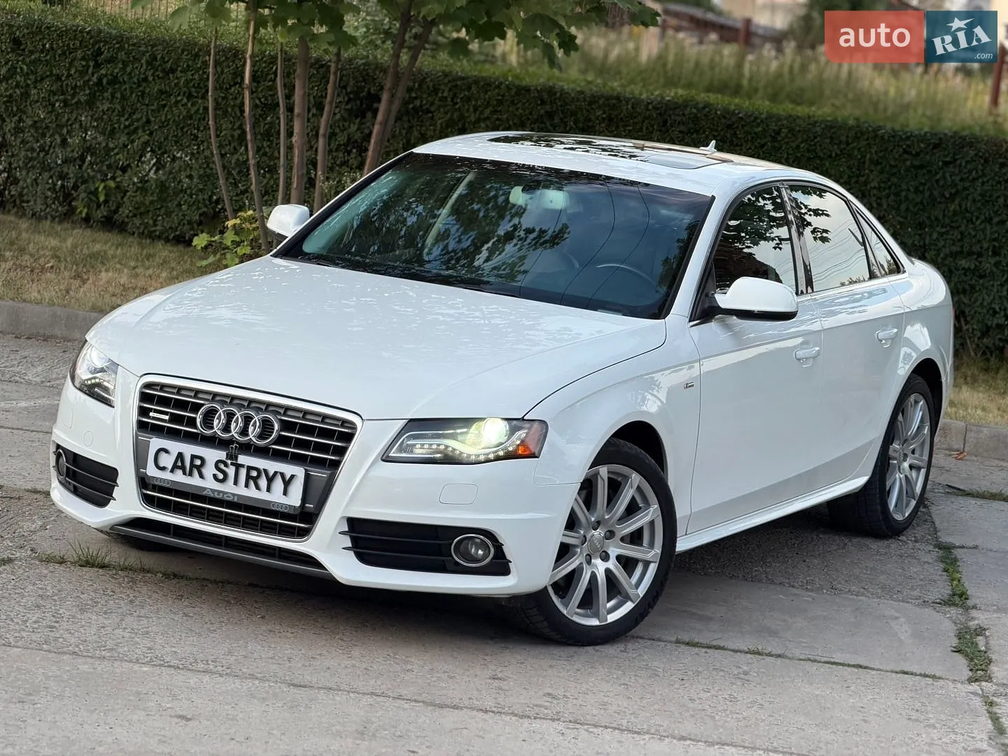 2011 Audi A4 - мініатюра 11