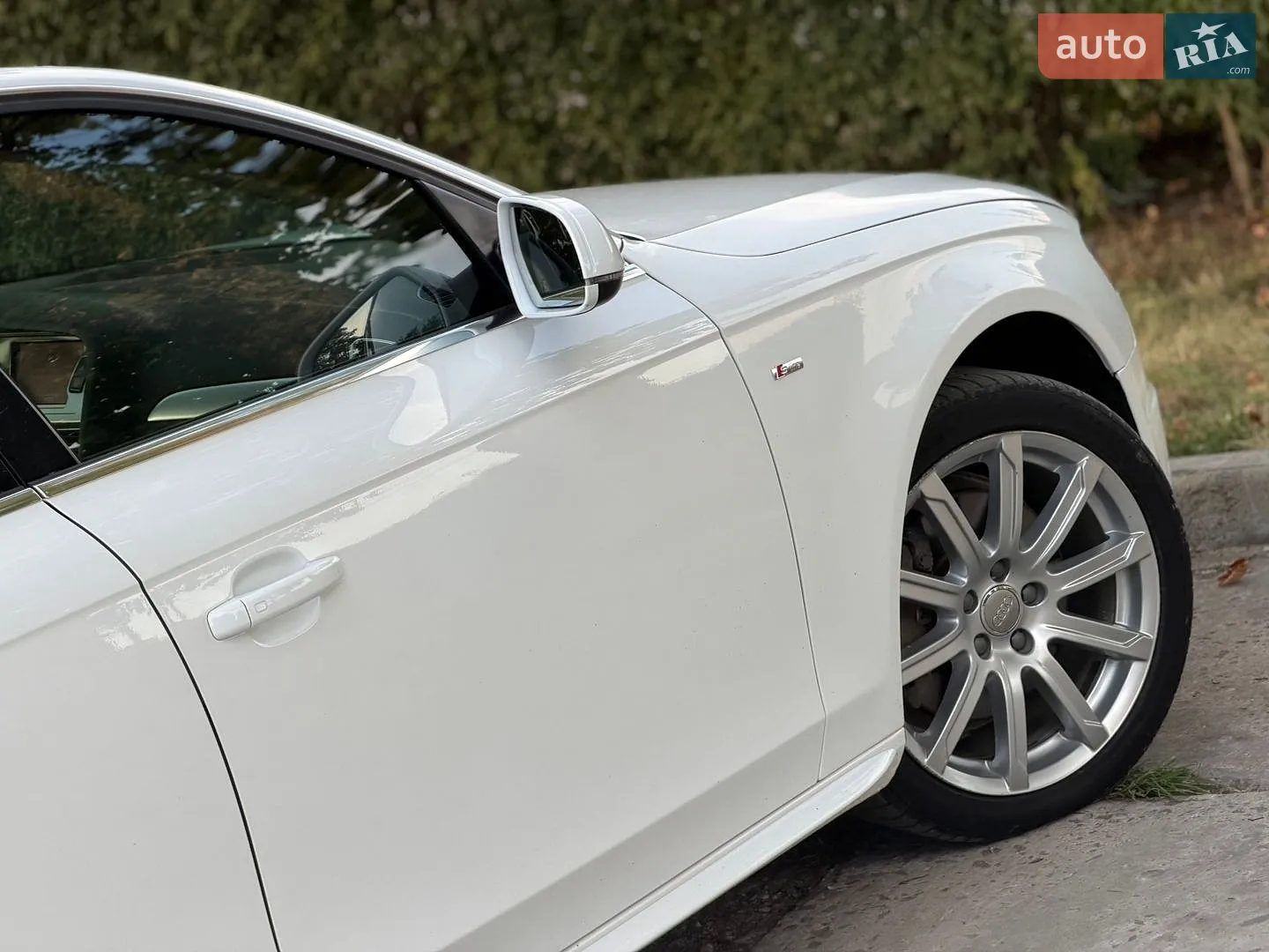 2011 Audi A4 - мініатюра 26