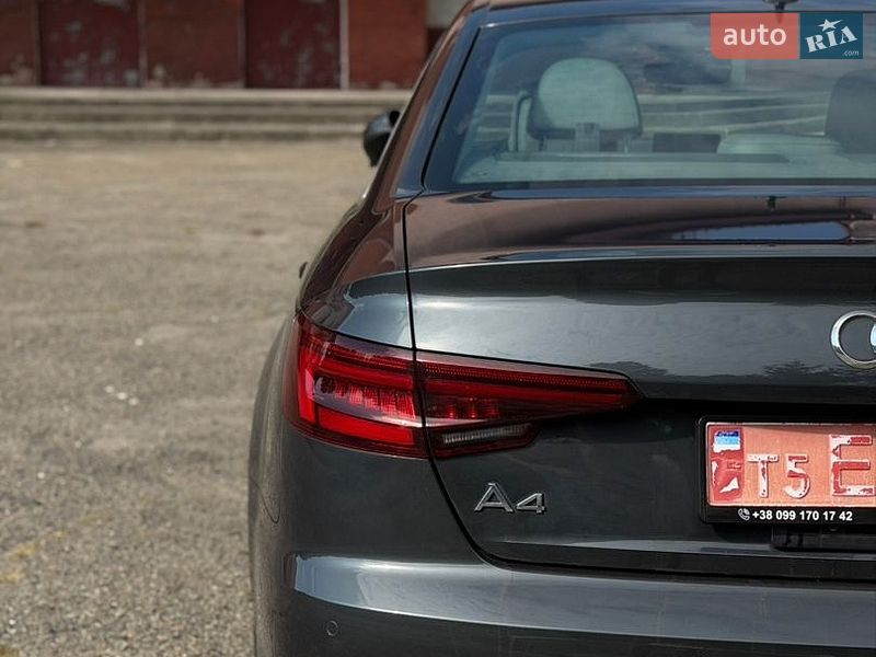 Седан Audi A4 2018 в Бурштині