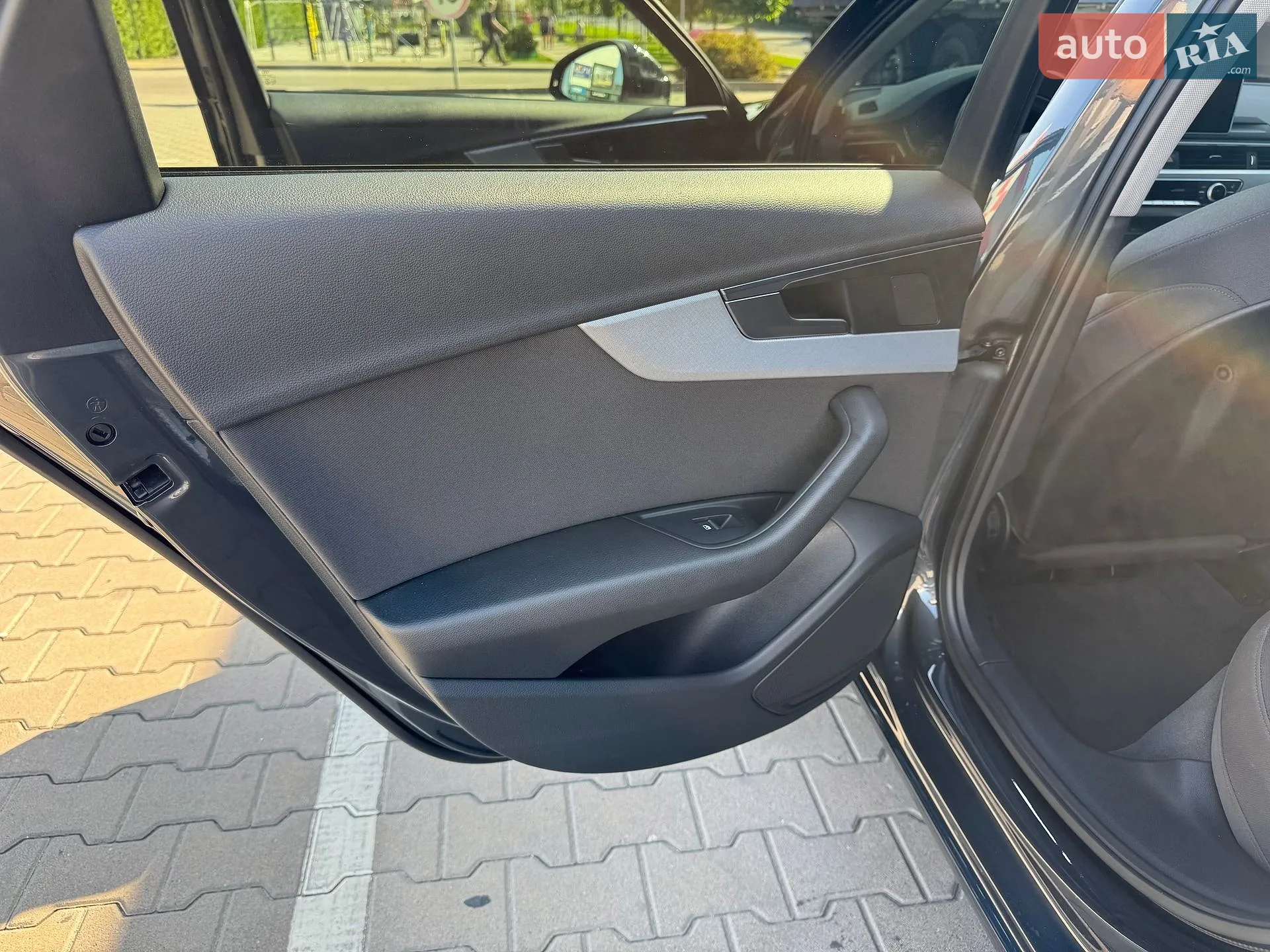 2019 Audi A4 - мініатюра 25