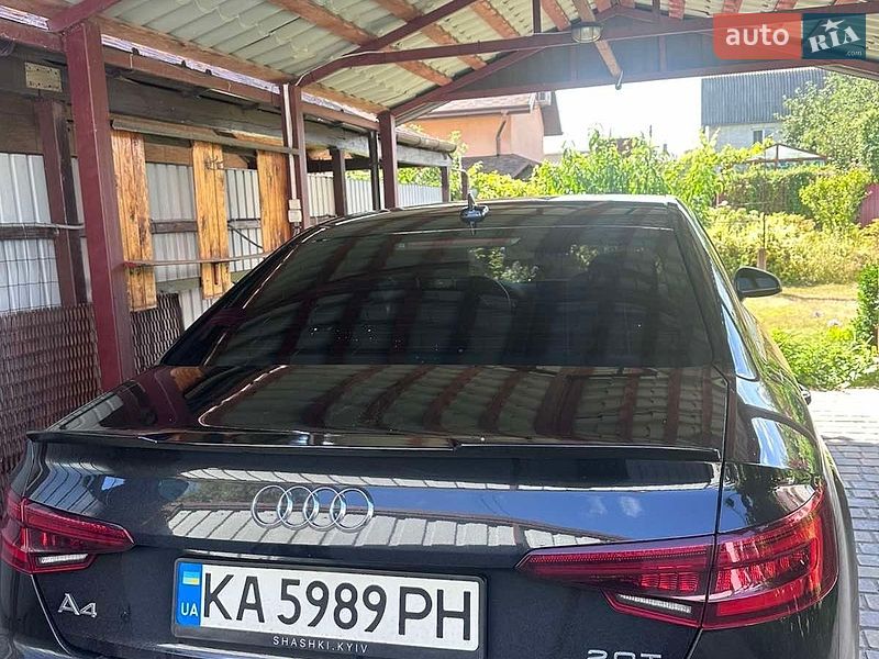Седан Audi A4 2018 в Києві