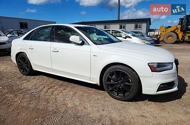 Седан Audi A4 2016 в Львове