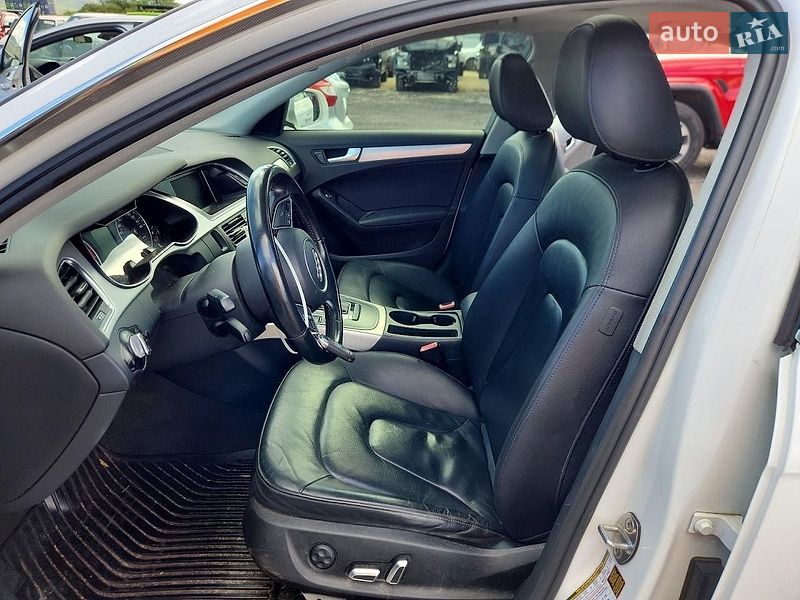 Седан Audi A4 2016 в Львове
