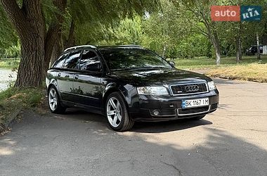 Універсал Audi A4 2002 в Рівному