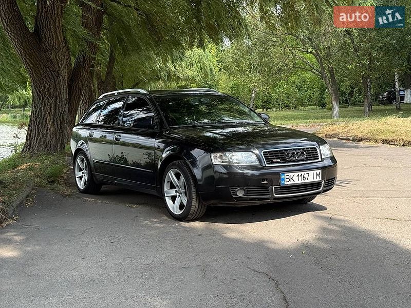 Універсал Audi A4 2002 в Рівному