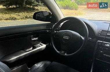 Універсал Audi A4 2002 в Рівному