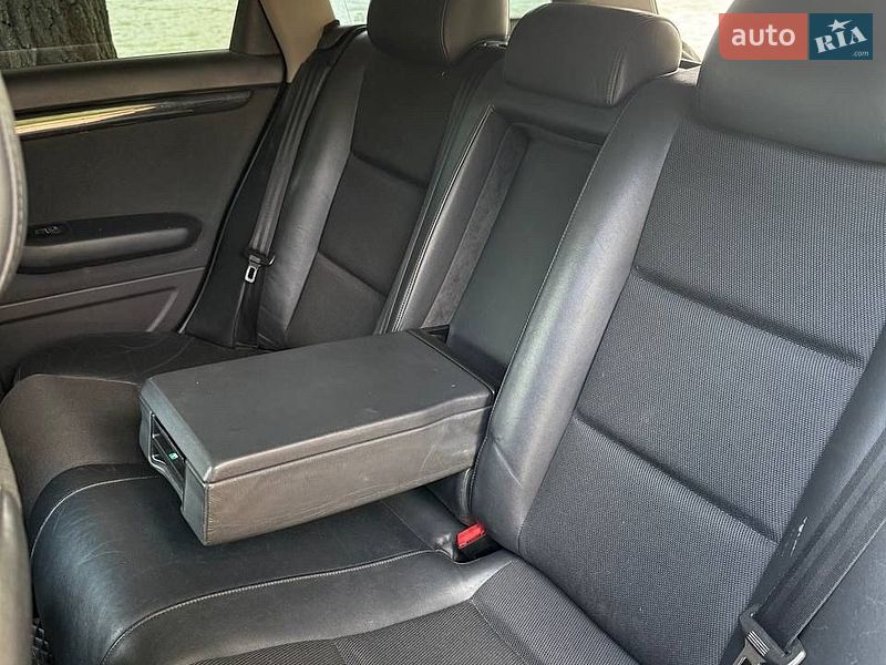 Універсал Audi A4 2002 в Рівному