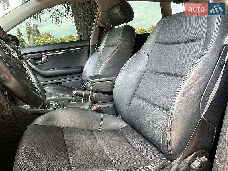 Універсал Audi A4 2002 в Рівному