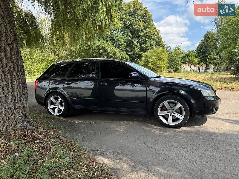 Універсал Audi A4 2002 в Рівному