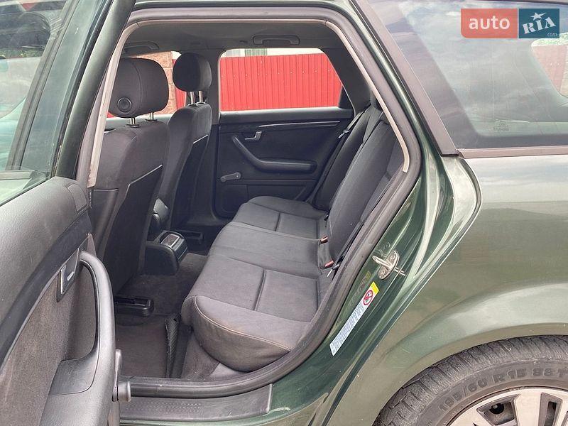 Універсал Audi A4 2001 в Рокитному