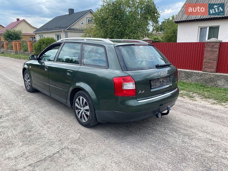 Універсал Audi A4 2001 в Рокитному