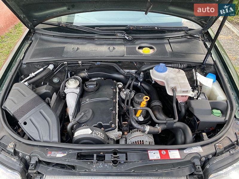 Універсал Audi A4 2001 в Рокитному