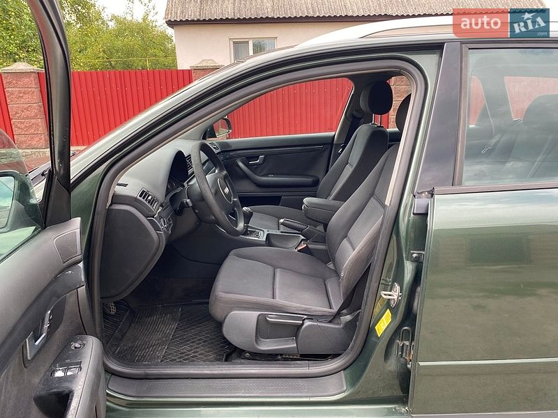Універсал Audi A4 2001 в Рокитному