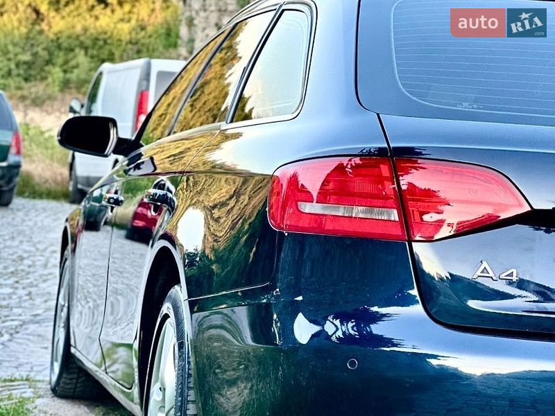 Універсал Audi A4 2009 в Кам'янець-Подільському