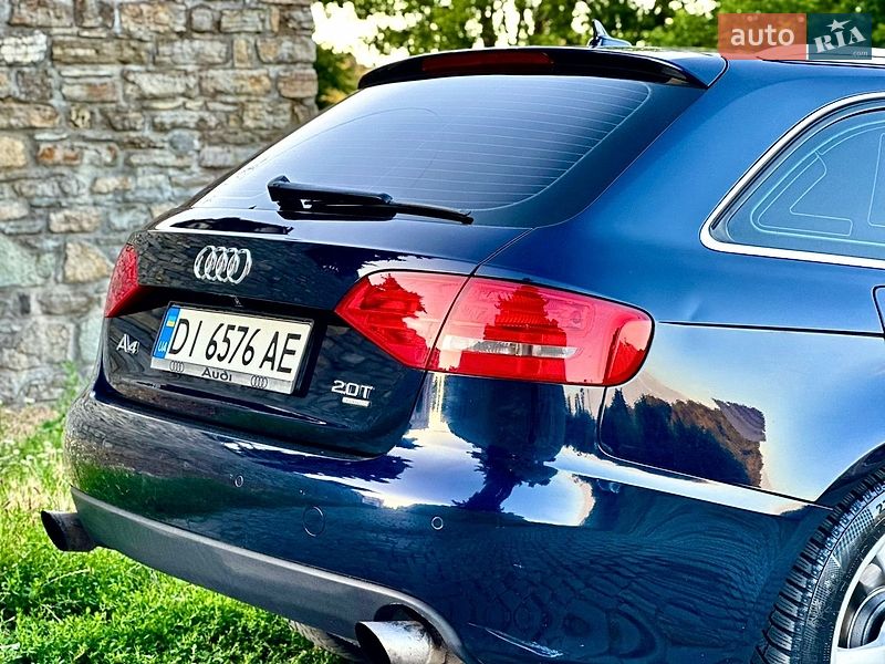 Універсал Audi A4 2009 в Кам'янець-Подільському