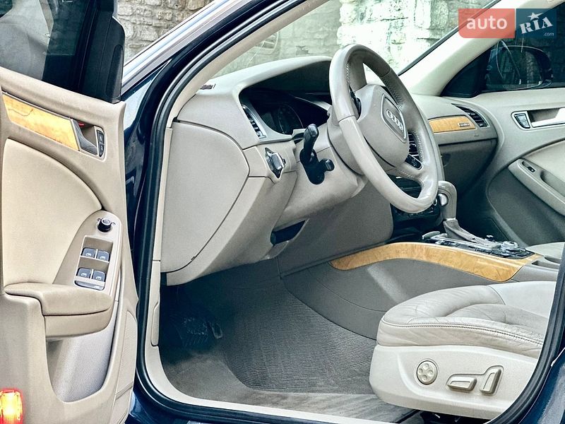 Універсал Audi A4 2009 в Кам'янець-Подільському
