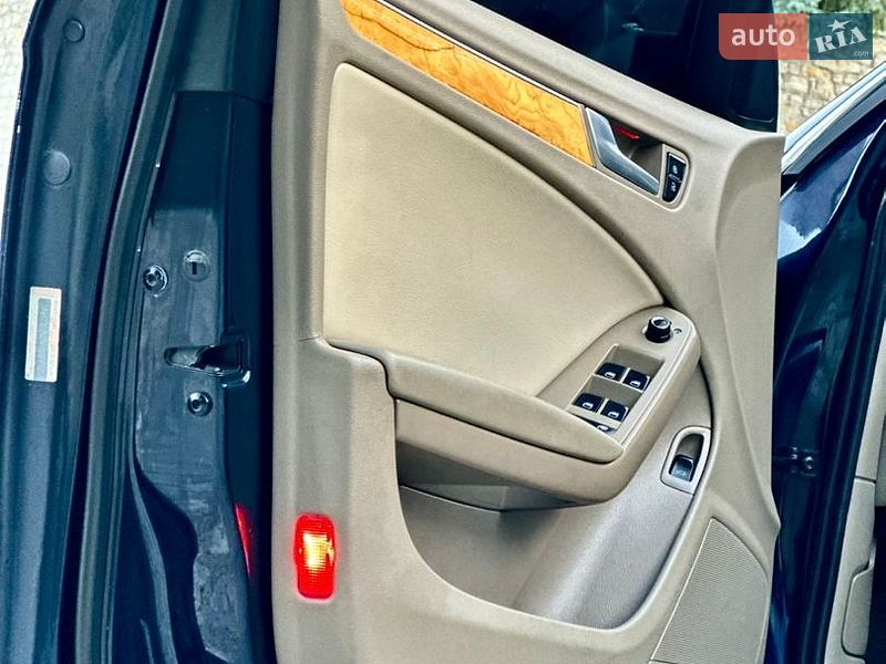 Універсал Audi A4 2009 в Кам'янець-Подільському