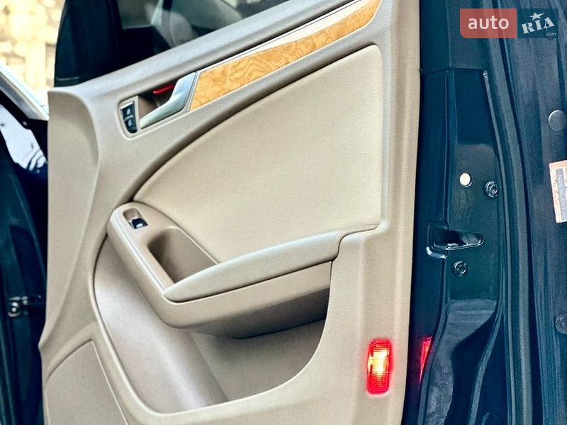 Універсал Audi A4 2009 в Кам'янець-Подільському
