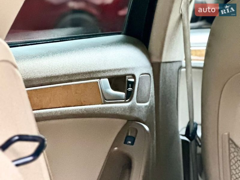 Універсал Audi A4 2009 в Кам'янець-Подільському