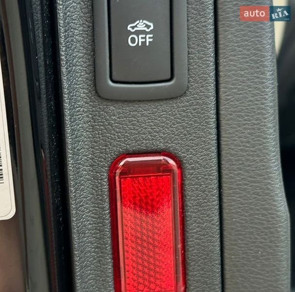 Седан Audi A4 2017 в Рівному