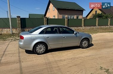 Седан Audi A4 2005 в Сарнах