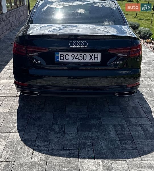 Седан Audi A4 2019 в Стрые
