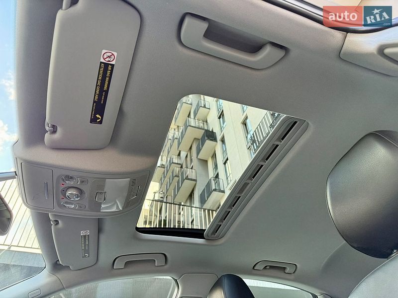 Седан Audi A4 2015 в Львове