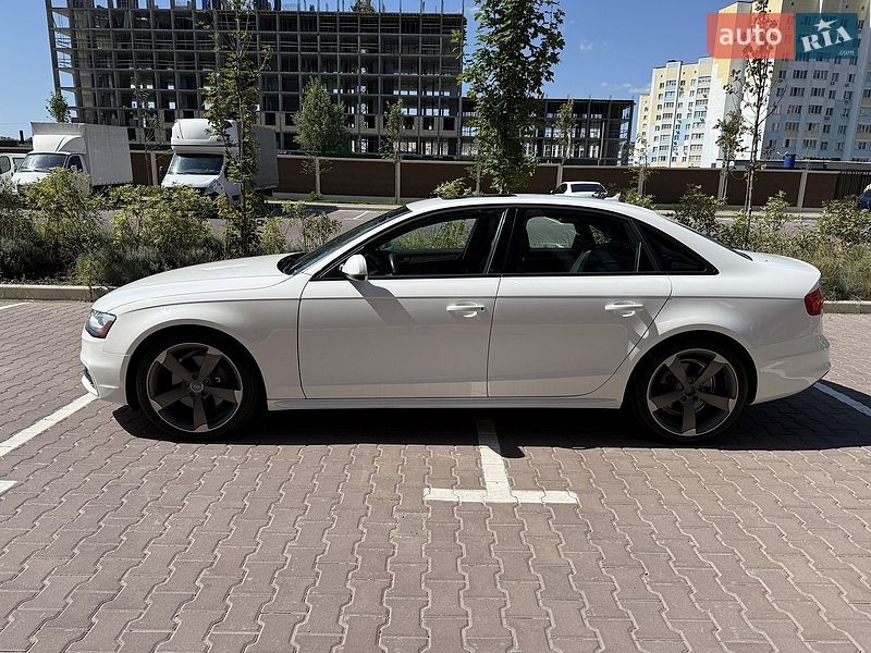 Седан Audi A4 2015 в Києві