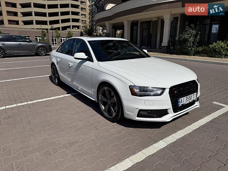 Audi A4 2015