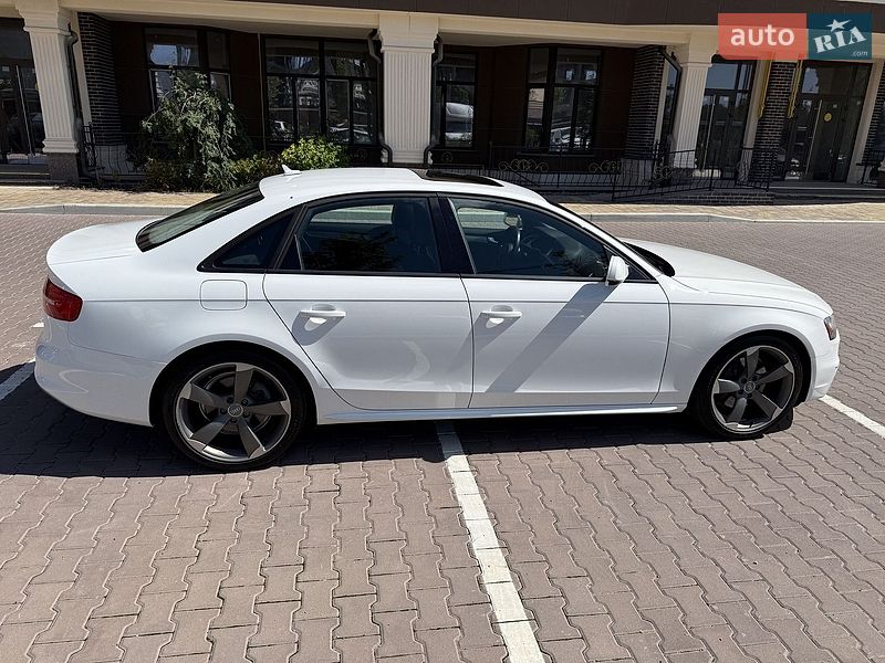 Седан Audi A4 2015 в Києві