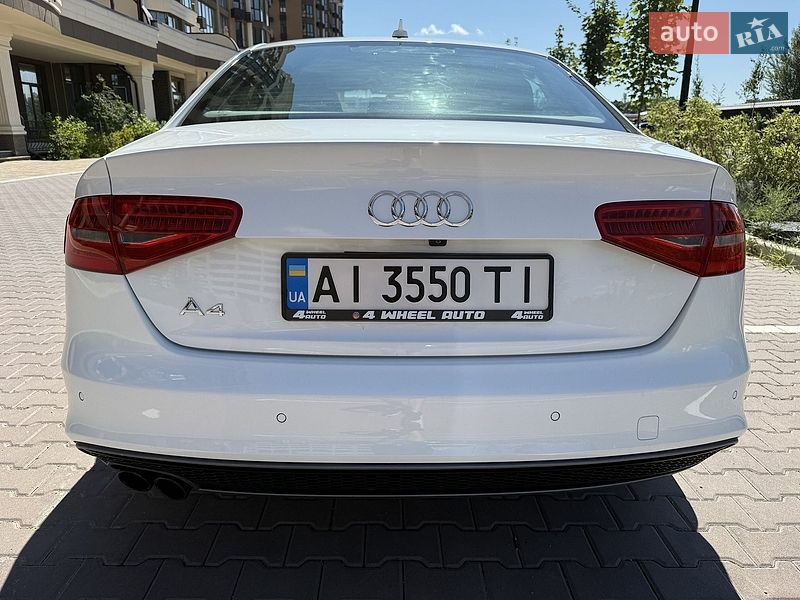 Седан Audi A4 2015 в Києві