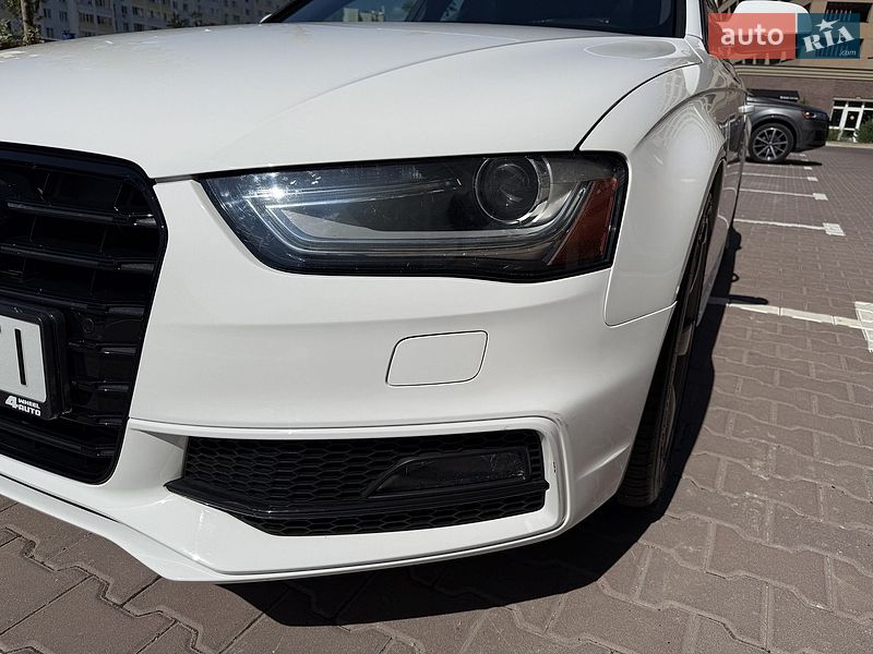 Седан Audi A4 2015 в Києві