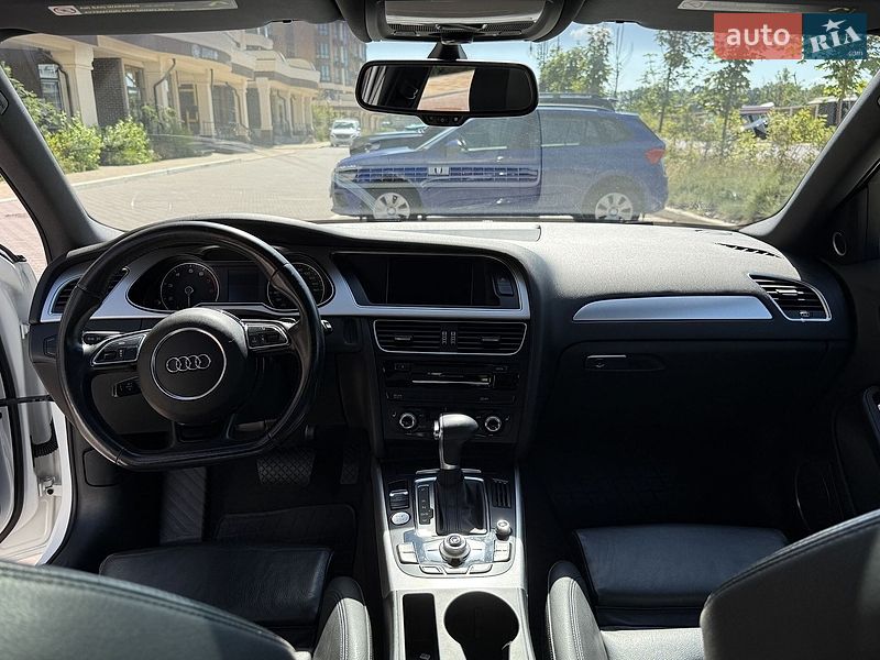 Седан Audi A4 2015 в Києві